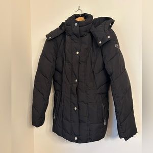 Calvin Klein Women’s Black Puffer Jacket EUC